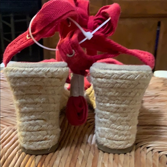 COPY - SBICCA red Espadrilles 🆕🆕 - Picture 3 of 9